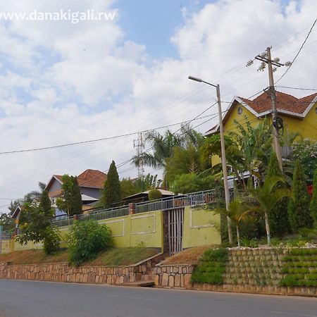 Dana Kigali Hotel エクステリア 写真